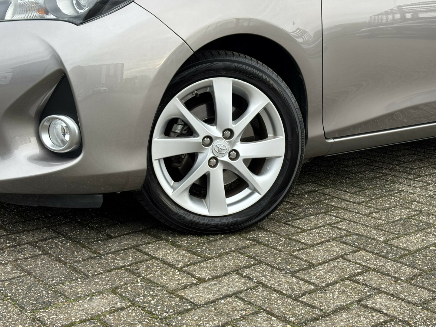 Toyota-Yaris-8