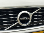 Volvo-V40-32