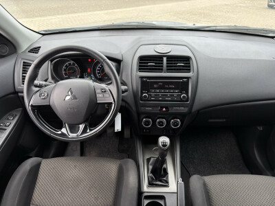 Mitsubishi-ASX-1