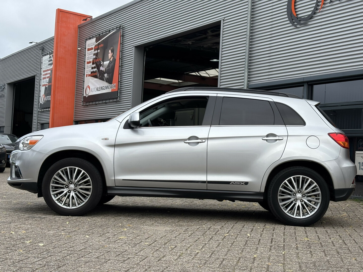 Mitsubishi-ASX-19