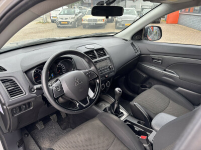 Mitsubishi-ASX-4